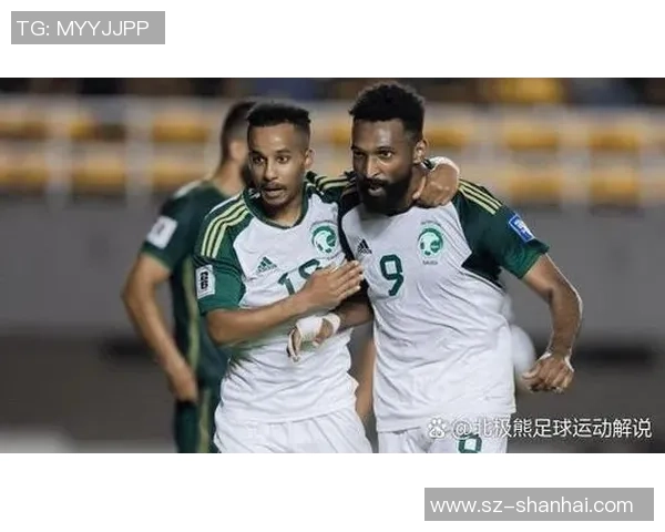 足球明星颁奖时刻精彩瞬间回顾展现荣耀与激情的瞬间